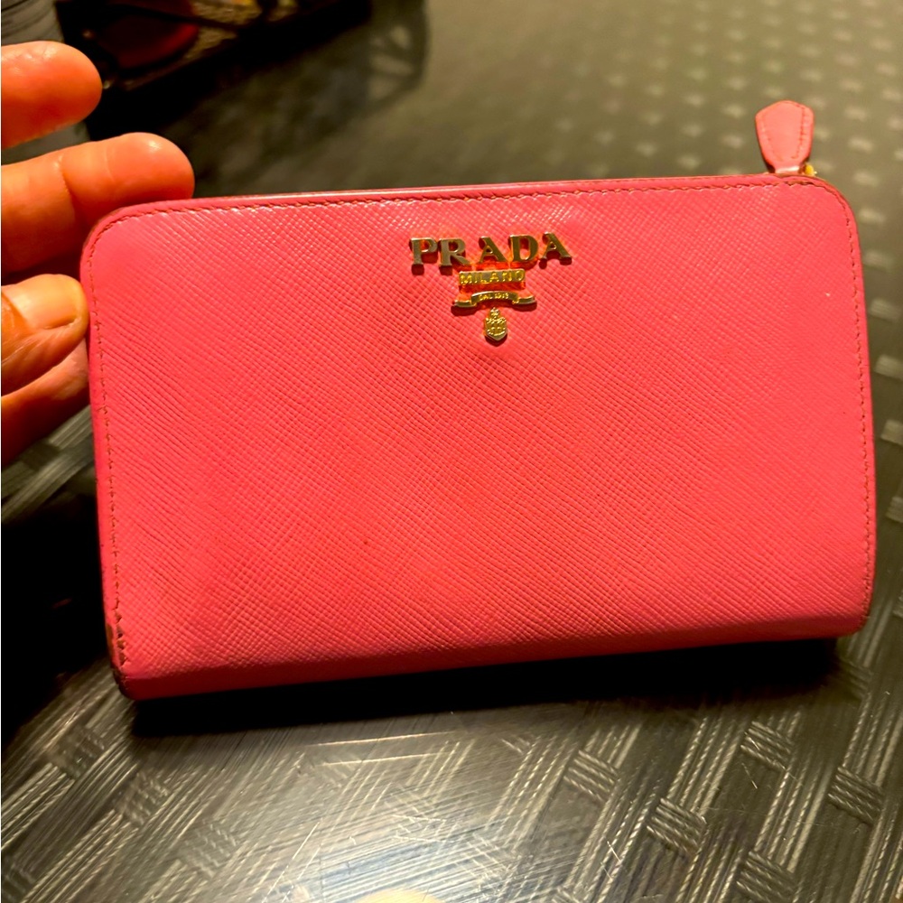 Authentic wallet Prada